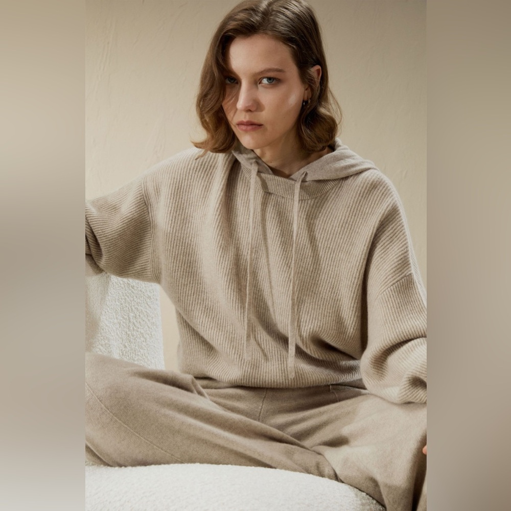 NWT Lilysilk Eshe 2-in-1 100% Cashmere Detachable Hoodie Sweater in Beige M - Picture 4 of 10